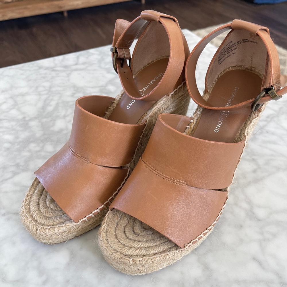 Treasure & Bond Wedges